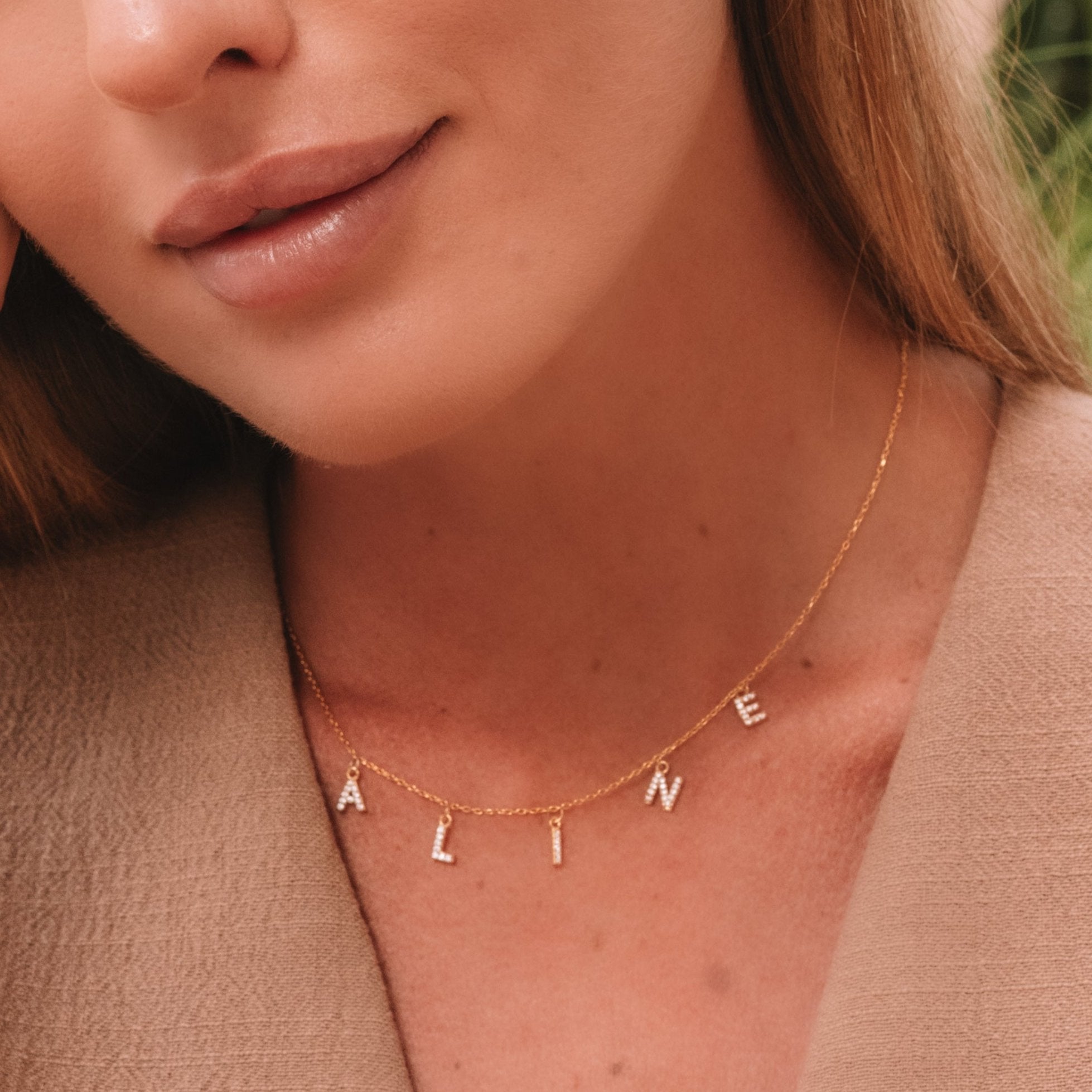 Naamketting met losse letters en zirkonia stenen – Gepersonaliseerd, Sterling Zilver - Emiza Jewellery
