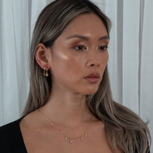 Afbeelding in Gallery-weergave laden, Naamketting met steentjes -  Emiza jewellery
