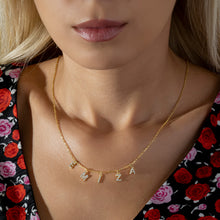 Afbeelding in Gallery-weergave laden, Naamketting met steentjes -  Emiza jewellery
